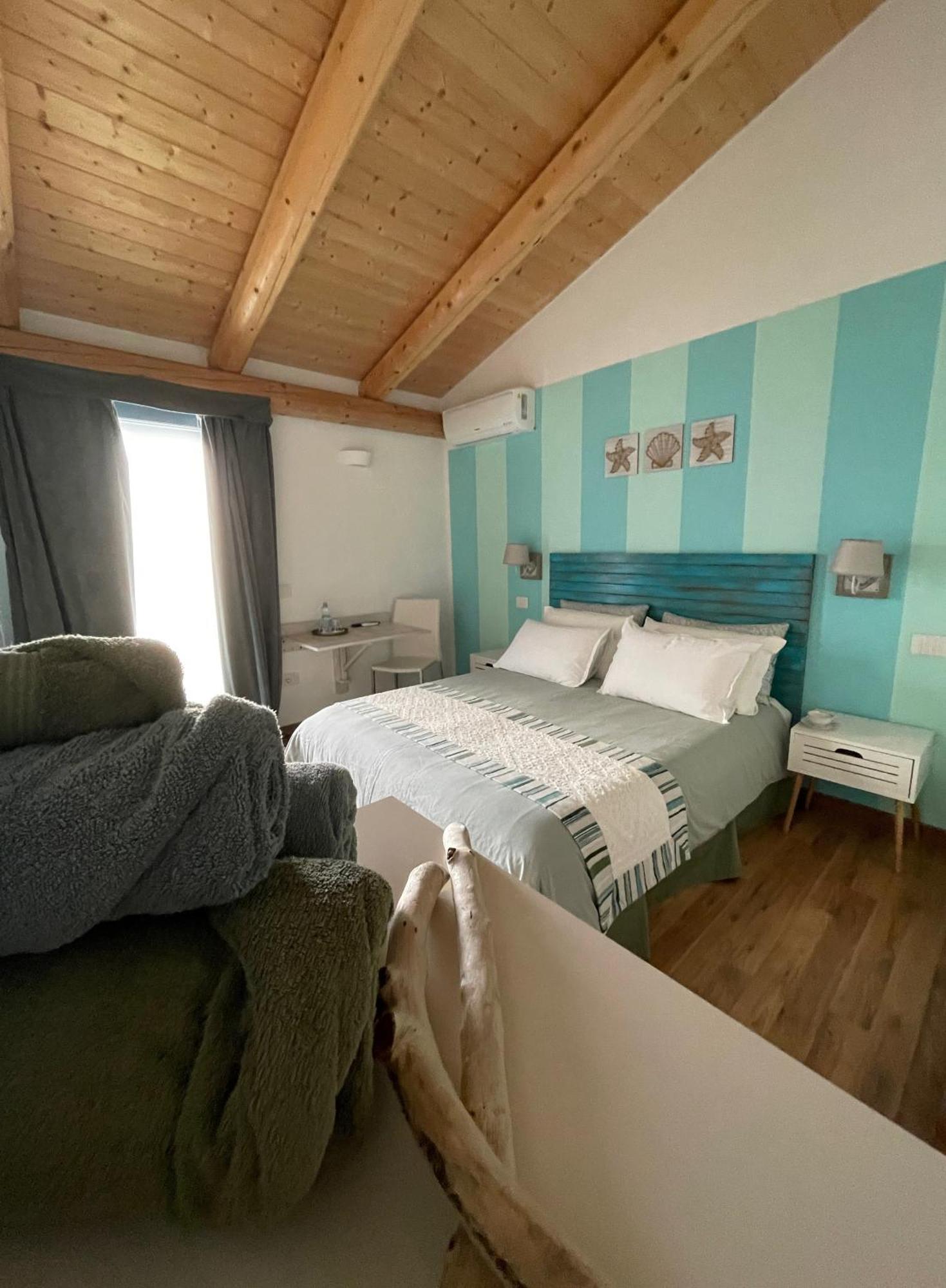 Torremana Otel Càbras Dış mekan fotoğraf